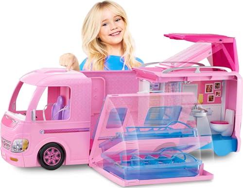 Barbie Camper Playset, vehicul de jucărie DreamCamper cu 50 de accesorii, inclusiv mobilier, piscină și tobogan, hamace și șemineu