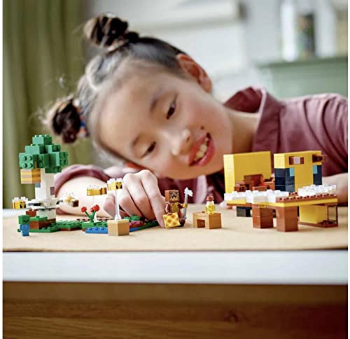 LEGO Minecraft: Casuta albinelor 21241, 8 ani+, 254 piese