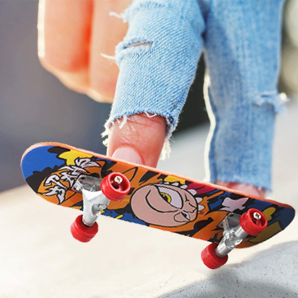 XINGGANG Skateboard pentru degete - 12 skateboards stilate pentru degete, jucărie pentru petreceri, jocuri cu fingerboard pentru băieți și fete, cadouri pentru adolescenți, suveniruri pentru copii.
