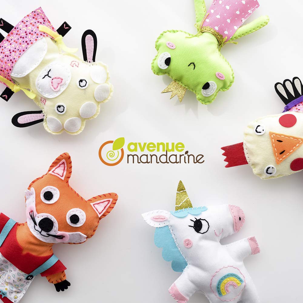 Avenue Mandarine KC066C Păpușa Little Couz'In, Set de cusut (ideal pentru copii de la 6 ani) - 1 bucată Alicia, unicorn