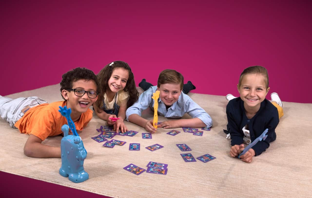 Schmidt Spiele 40557 Vânător de Monștri, Joc Activ, Colorat