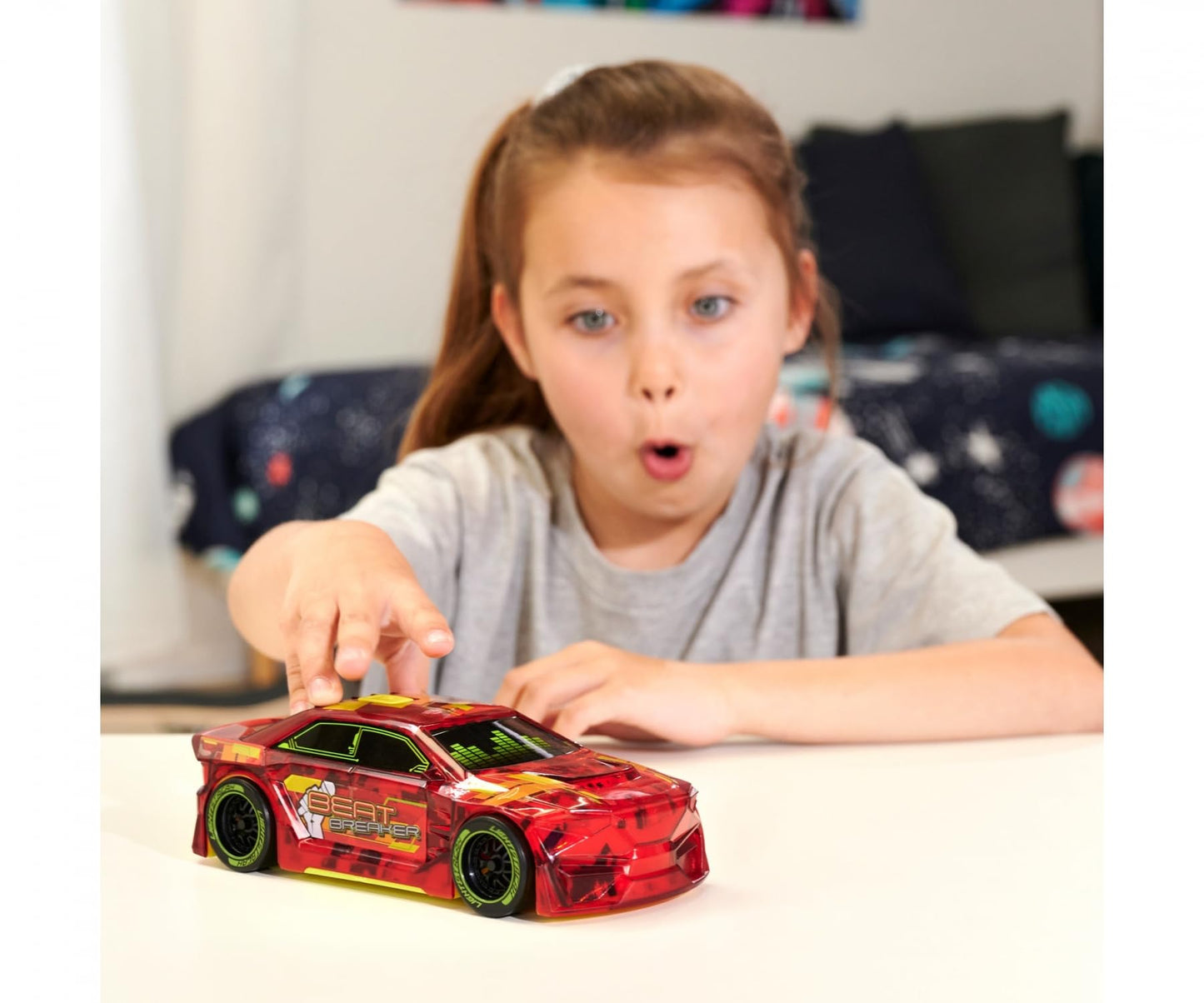 Dickie Toys - Mașinuță de jucărie Beat Breaker cu schimbare de lumină și muzică - Mașina Streets N BEATZ cu motor cu fricțiune, 20 cm, inclusiv baterii, jucărie pentru copii de la 3 ani.