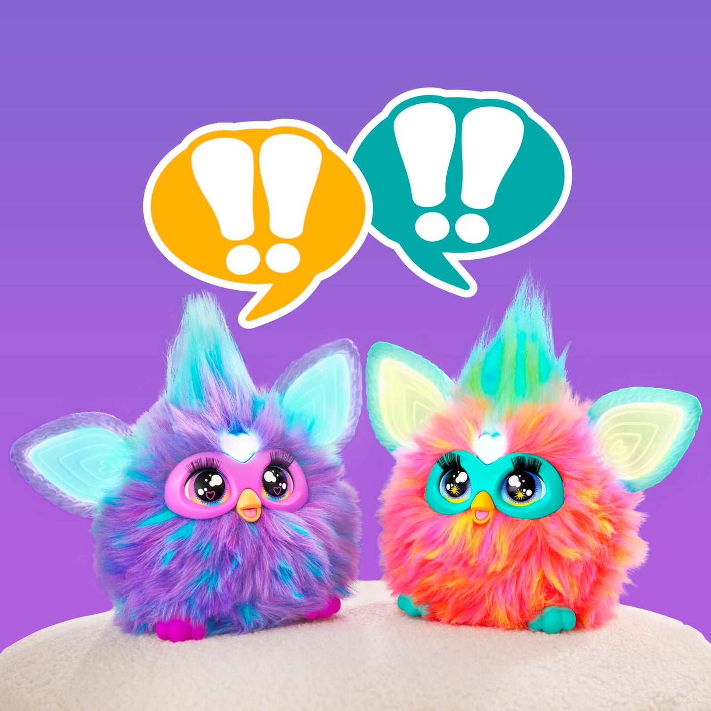 Furby Roșu Coralin, Pluș Interactiv – Versiunea Franceză (Ambalajul poate varia)