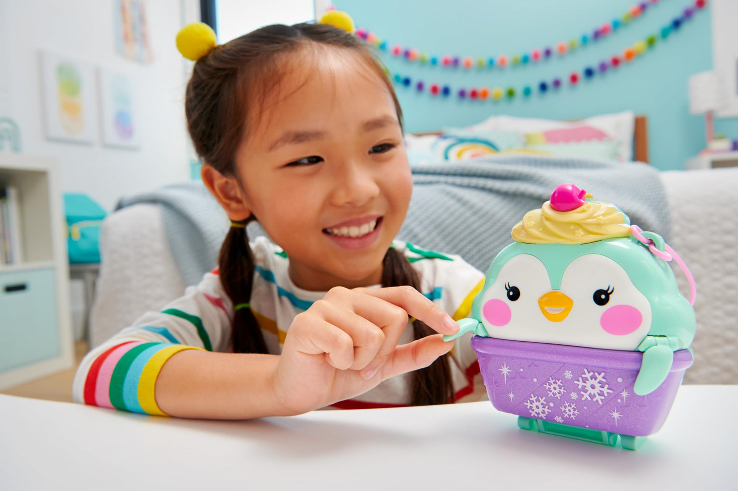 Polly Pocket Cutie Pinguin Iarnă Set Joacă, 4+ ani
