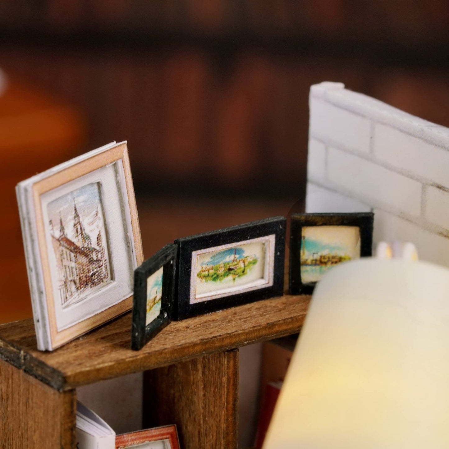 Cuteefun DIY Casa de Păpuși Miniaturală pentru Începători, Casa de Păpuși Miniaturală de Construit, Kit de Miniaturi cu Unelte, Set de Crafting pentru Casuțe din Lemn (Moment Confortabil)