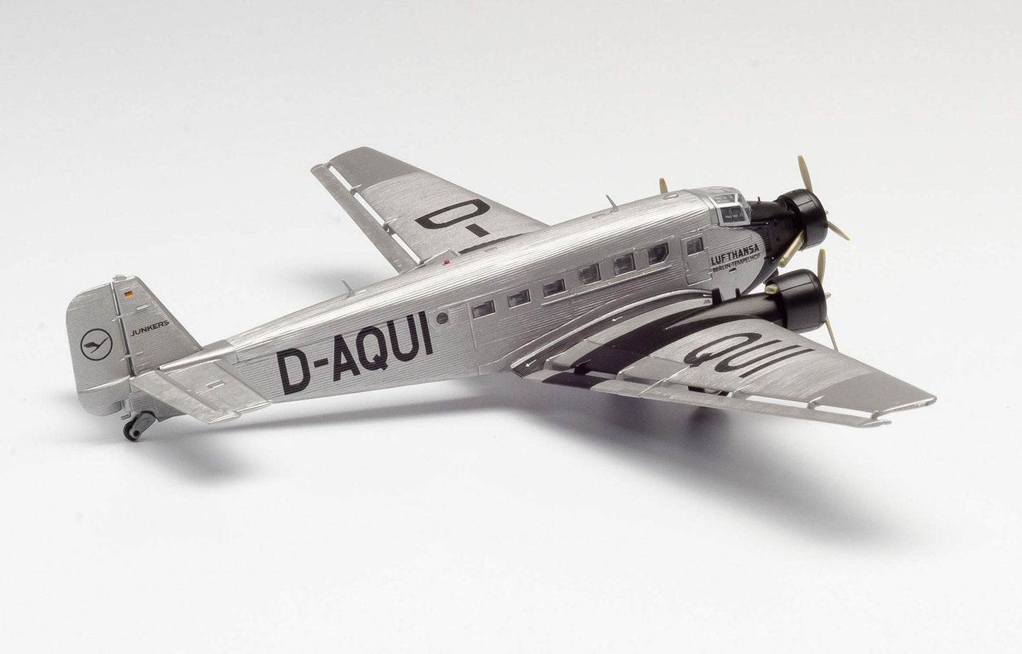 Avion jucarie Herpa 609395 19040 – Junkers Ju-52/3 m, Lufthansa D-Aqui, Model militar, avion de zbor, model de avion, miniatură, obiect de colecție, plastic - Scara 1:160