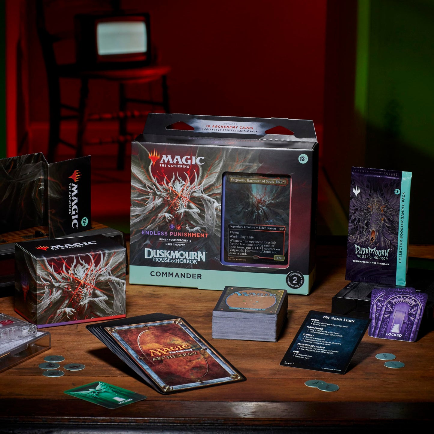 Magic: The Gathering Duskmourn Set de cărți Commander cu 4 deck-uri