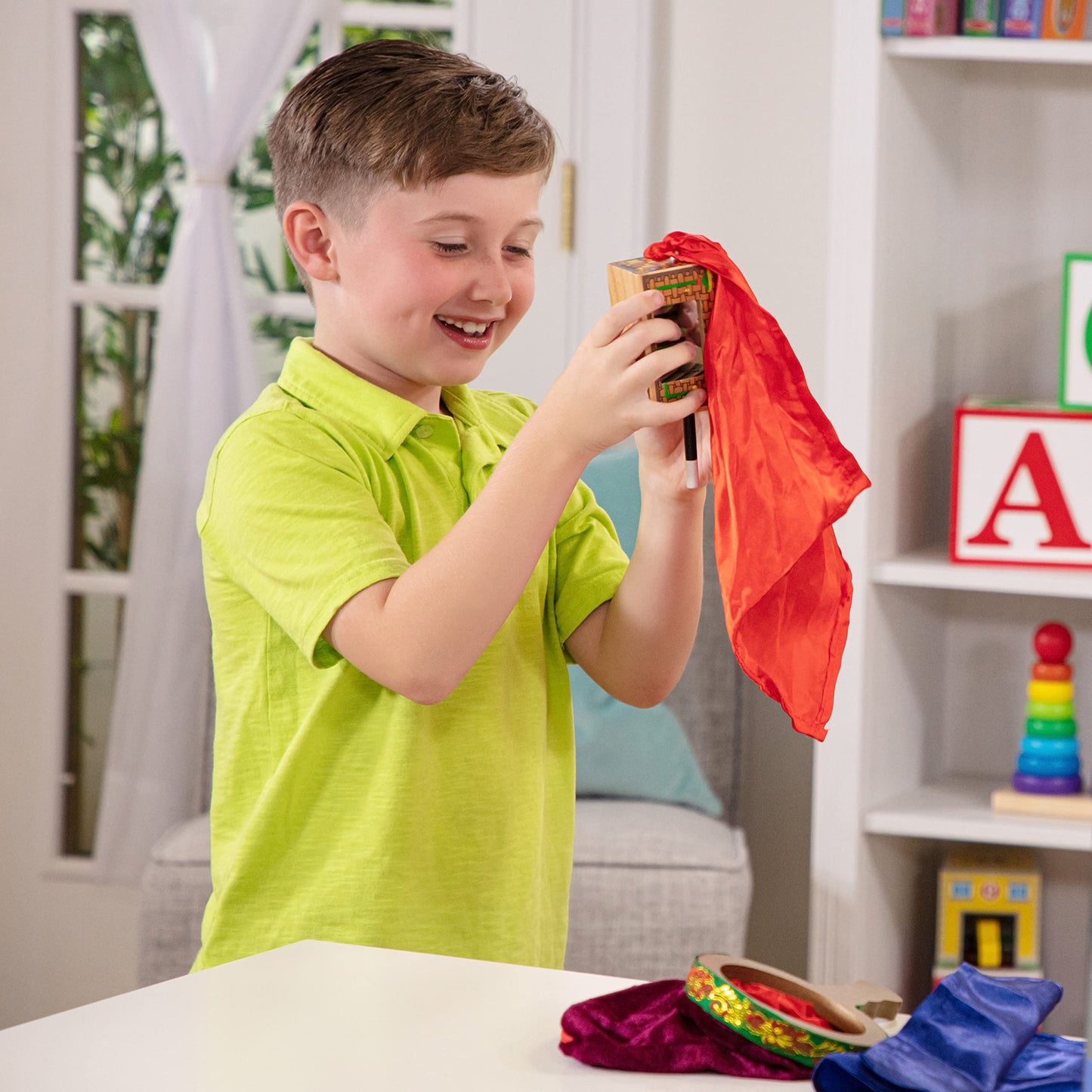 Melissa & Doug Set de Magie de Lux | Magician - Joc de Rol | Jucărie pentru Copii | 8+ | Cadou pentru Băieți sau Fete