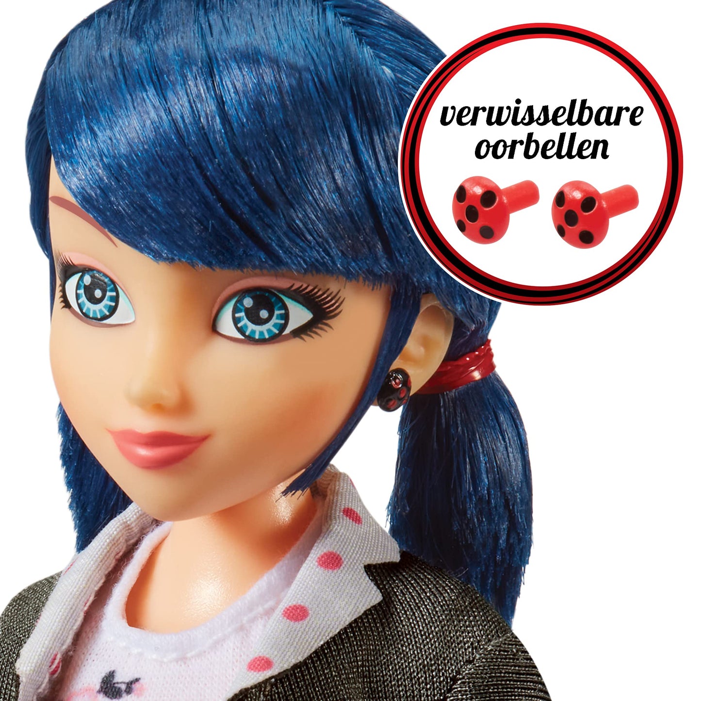 BANDAI - Miraculous Ladybug și Cat Noir – Păpușă – Ladybug și Marinette – Păpușă articulată 26 cm - P50355