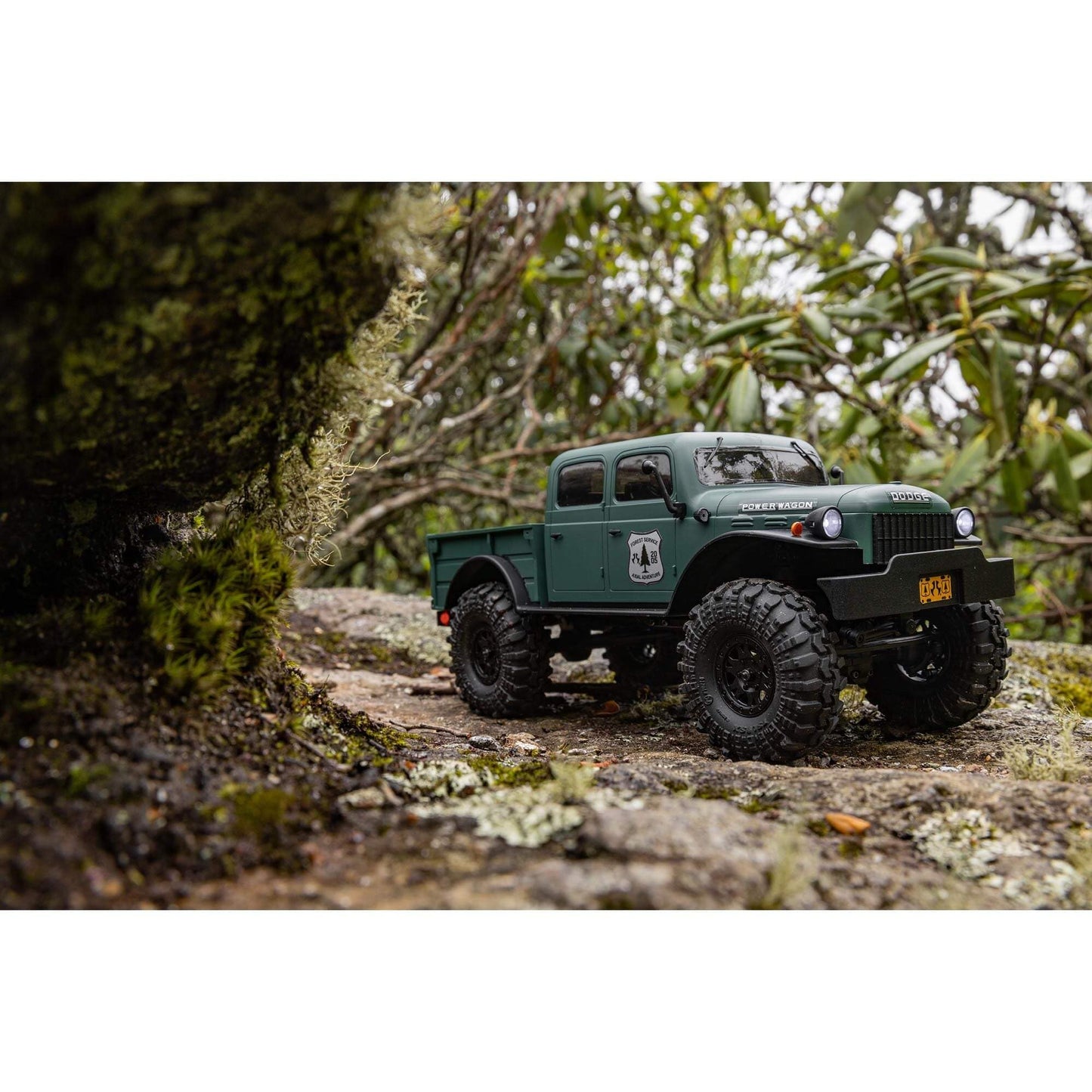 Camion RC Axial SCX24 Dodge Power Wagon 40's 4-Uși Verde 1/24 4x4 RTR AXI00007T2