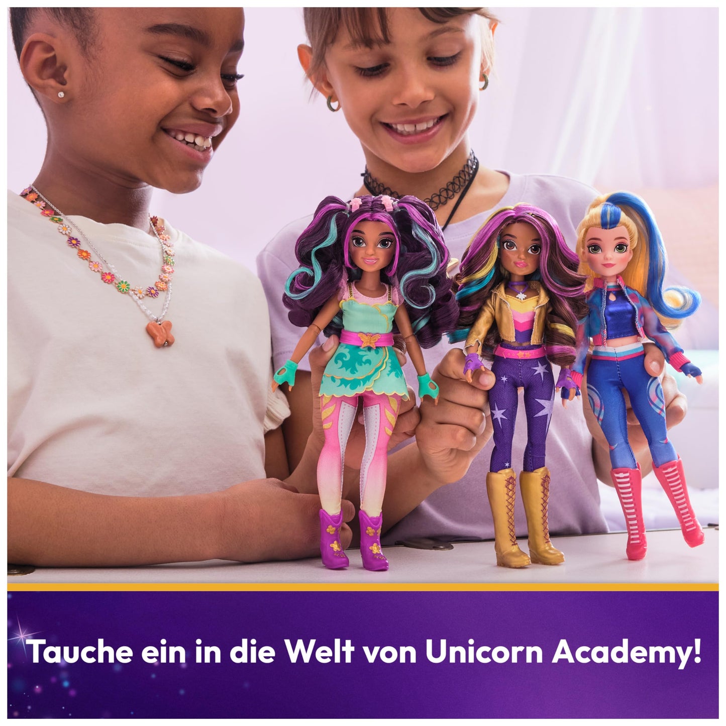 Unicorn Academy - Păpușa Sophia, originală din seria Netflix, 24 cm, cu 6 accesorii pentru jocuri imaginative, pentru copii de la 4 ani.