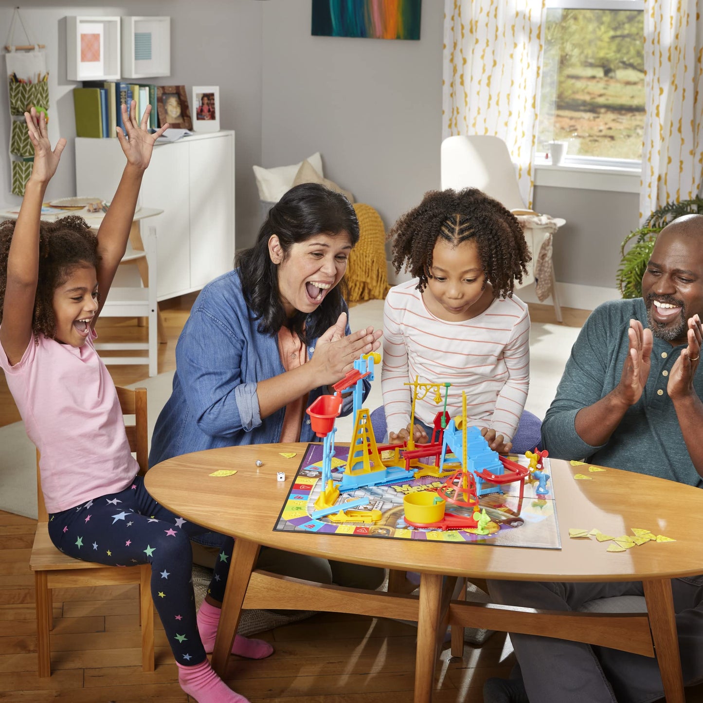 Hasbro Gaming Attrap'Maus - Joc de societate pentru copii de la 6 ani, instalare mai simplă decât versiunile anterioare, C0431448, Multicolor