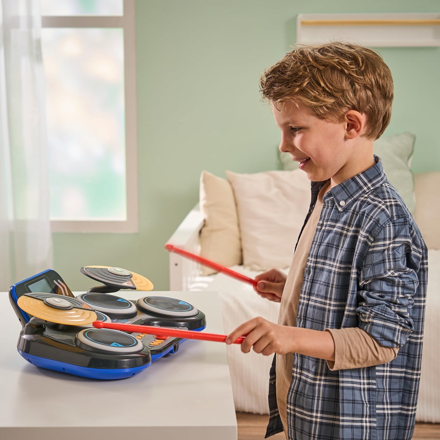 VTech Kidi DJ Drums – Tobă electronică cu efecte de lumină și mod de învățare – Pentru copii 6-12 ani