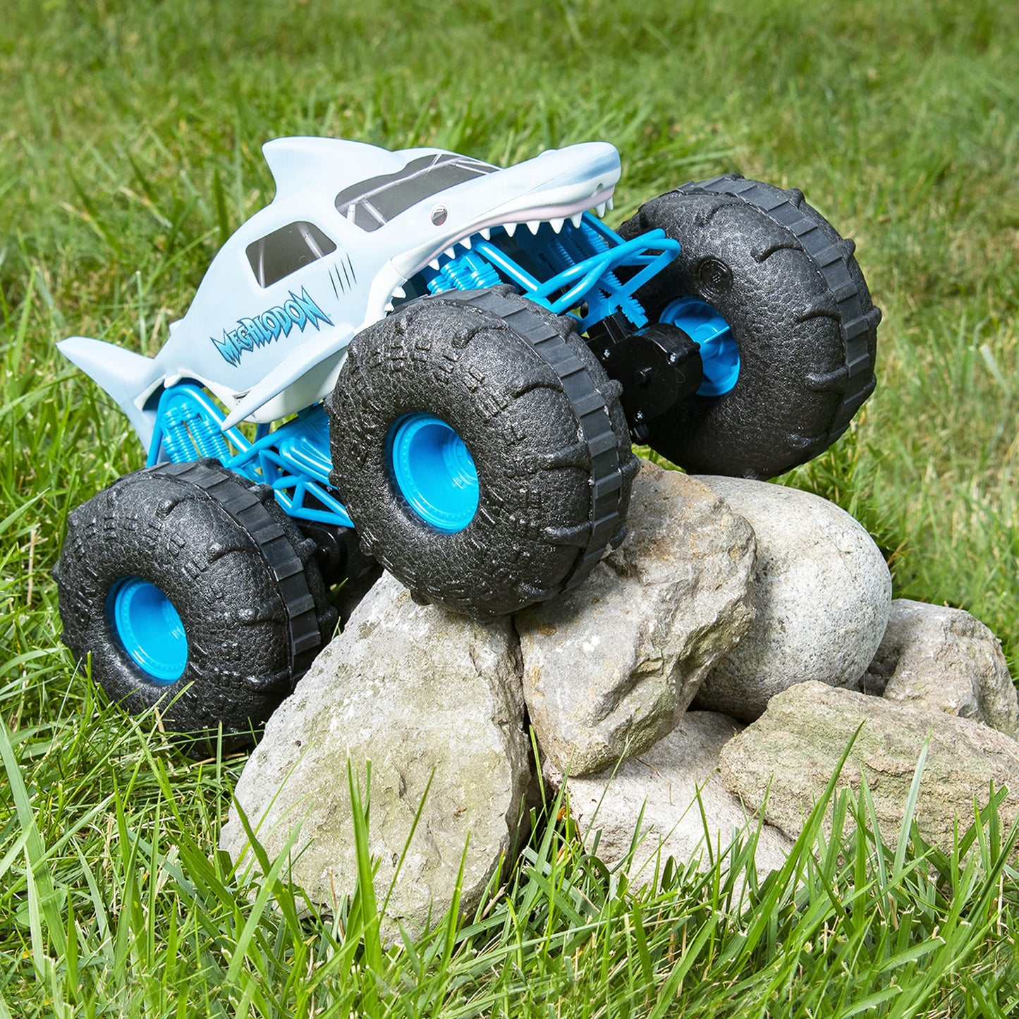 Masina telecomanda Monster Jam RC - Megalodon Storm , scara 1:15