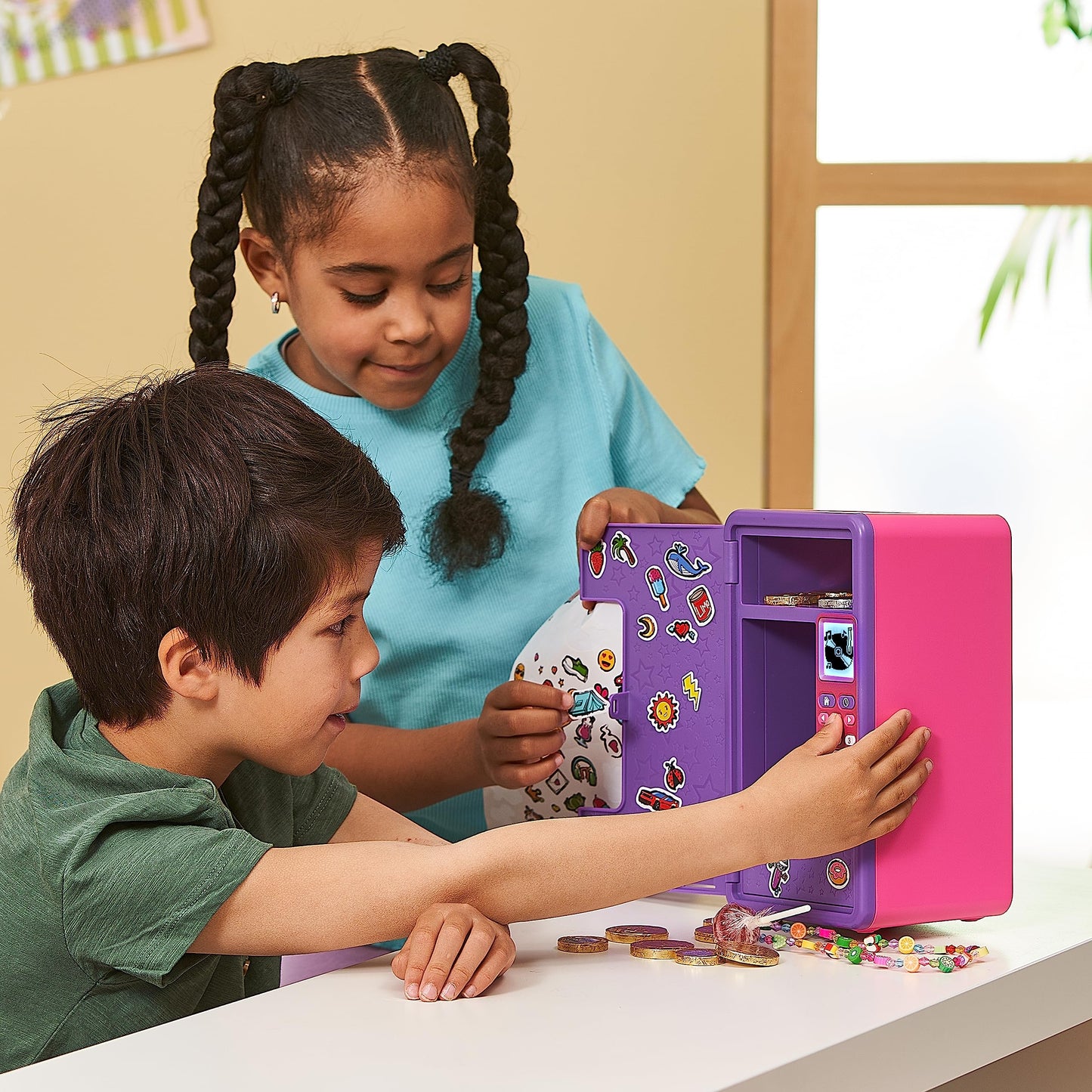 VTech Kidisecrets Traumtresor – Seif cu cod pentru păstrarea secretelor – Jocuri, muzică și autocolante – Pentru copii 6-12 ani, mov