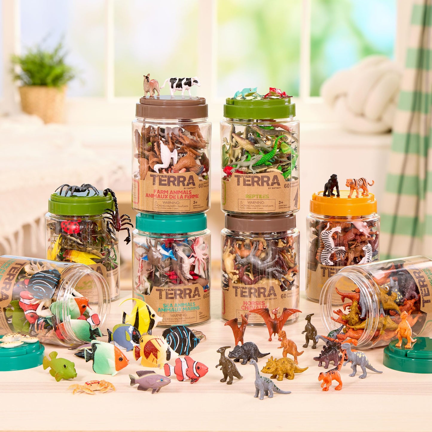 Terra by Battat – Set de 60 Piese dinozauri – 12 miniaturi realiste – tiranosaur, brontosaur, triceratops și altele – 3 ani +