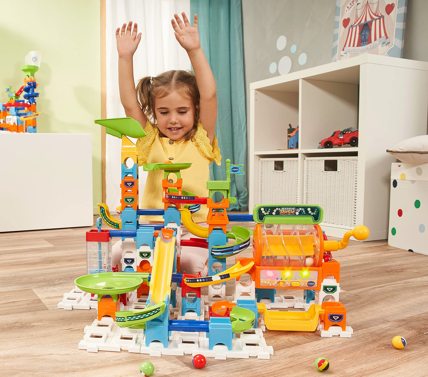 VTech Marble Rush - Set Super Acțiune L100 E – Pista interactivă cu lumini și sunete, elemente captivante și opțiuni de construcție – Pentru copii 4-12 ani