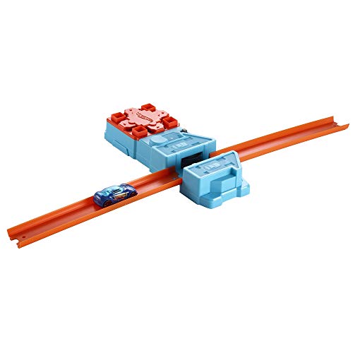 Set de construcție Hot Wheels Bahn Track Builder, cu accelerator, 2 piste și 1 mașinuță inclusă, jucărie pentru copii de la 6 ani, GBN81