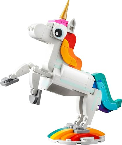 LEGO Creator 3-in-1 Unicorn Magic - Jucărie cu Minifigurine - Figurina de animal se transformă într-un Seahorse sau un Păun - 31140