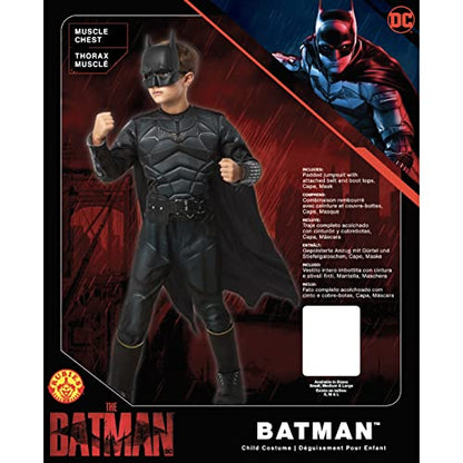 Costum Deluxe Batman pentru băieți, cu piept muscular, oficial din filmul The Batman, de culoare neagră, cu capa detașabilă și mască, ideal pentru Halloween, Crăciun, carnaval și petreceri de naștere.- Rubies