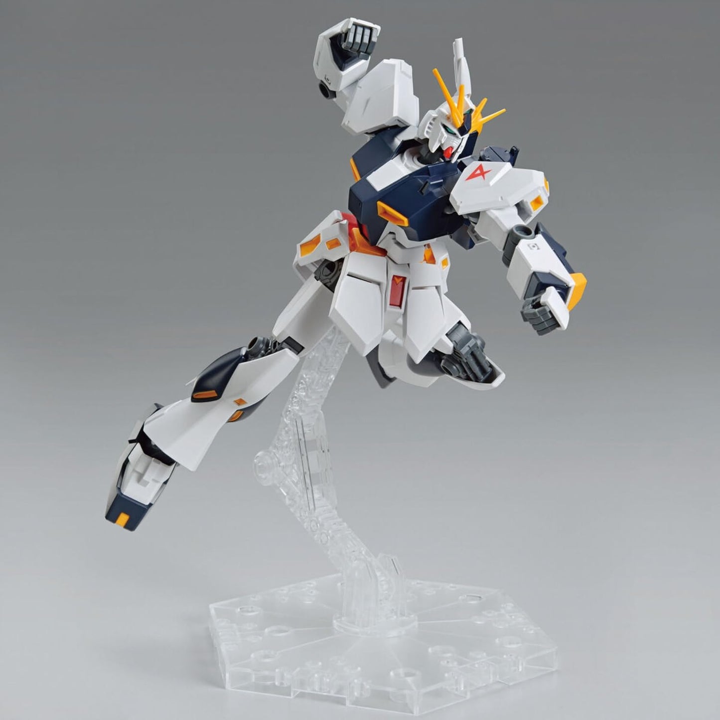 Model Kit BANDAI Entry Grade NU Gundam
