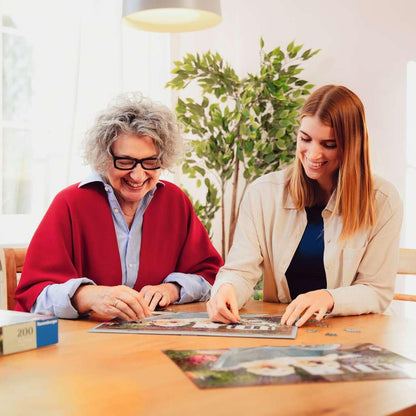 Puzzle Ravensburger Blumenfenster - 100 Piese pentru Seniori - Piese Mari din Material Antiderapant, cu Imagine Mare și Suport pentru Puzzlare