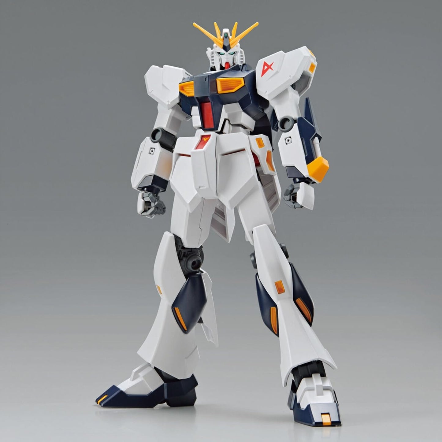 Model Kit BANDAI Entry Grade NU Gundam