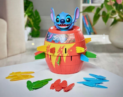 TOMY Disney Pop Up Stitch Joc de societate, 4+ ani
