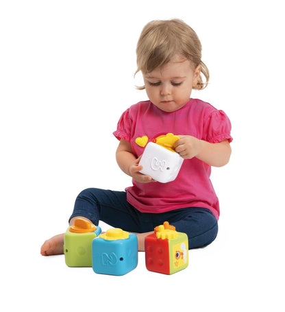 Cub multifuncțional 2 în 1 Chicco, set cu 4 blocuri colorate de animale, stivuite pentru distracție senzorială, activități manuale și logice, jucărie pentru copii 10-36 luni.