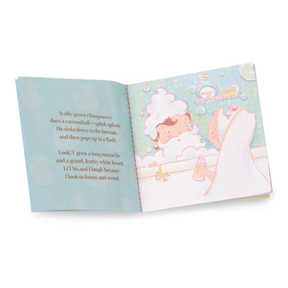 Păpușa Baby Sweetheart cu haine, suzetă și accesorii pentru baie – Păpușă moale și carte ilustrată în limba engleză – Jucărie pentru copii de la 2 ani