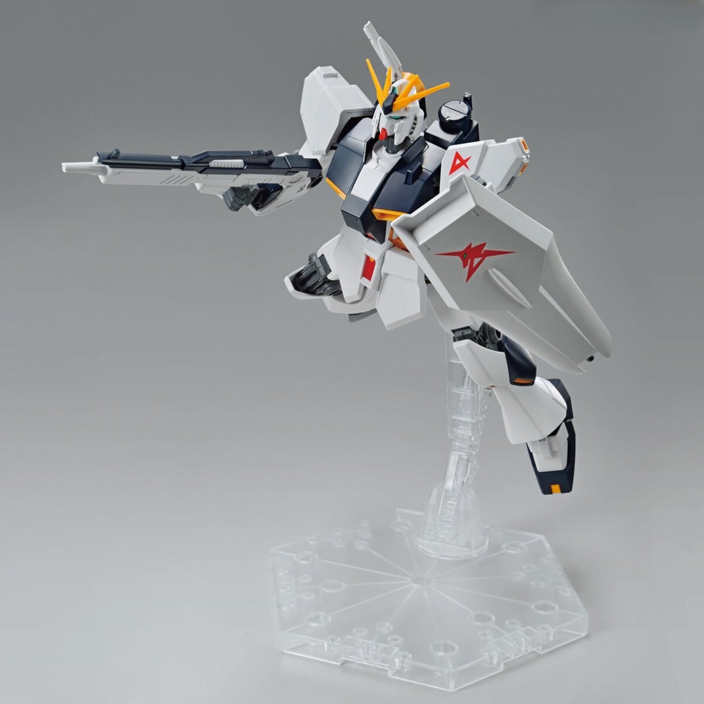 Model Kit BANDAI Entry Grade NU Gundam