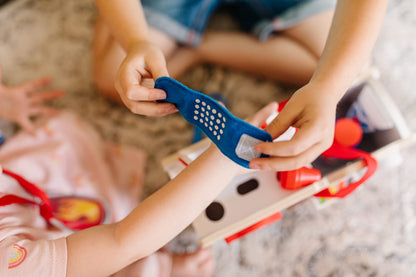 Set de joaca Melissa & Doug, Paw Patrol, Ambulanta Patrula Catelusilor Melissa si Doug