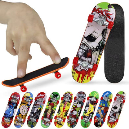 XINGGANG Skateboard pentru degete - 12 skateboards stilate pentru degete, jucărie pentru petreceri, jocuri cu fingerboard pentru băieți și fete, cadouri pentru adolescenți, suveniruri pentru copii.