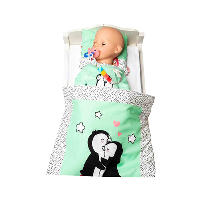 Heless 9181 - Salopetă pentru păpuși în design Pinguin Pünktchen, din softvelur cu broderie de calitate, mărimea 20-25 cm