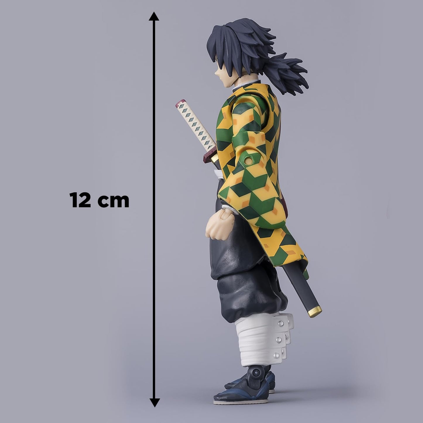 BANDAI Demon Slayer Giyu Tomioka Figurină 12 cm, 4+ ani