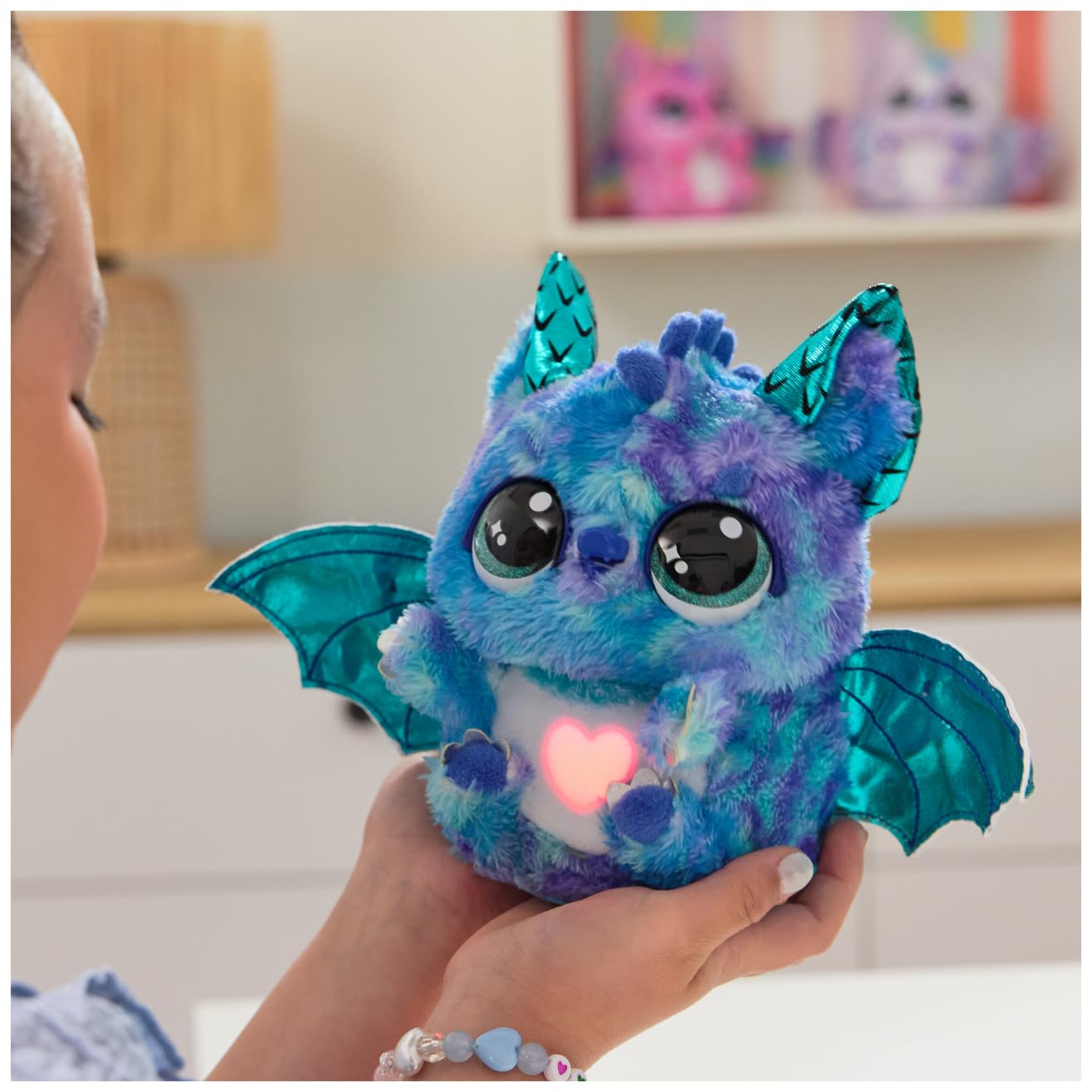Hatchimals Alive Mystery Ei Draggle - Ou magic de 25 cm cu jucărie interactivă surpriză, pentru copii de la 5 ani.