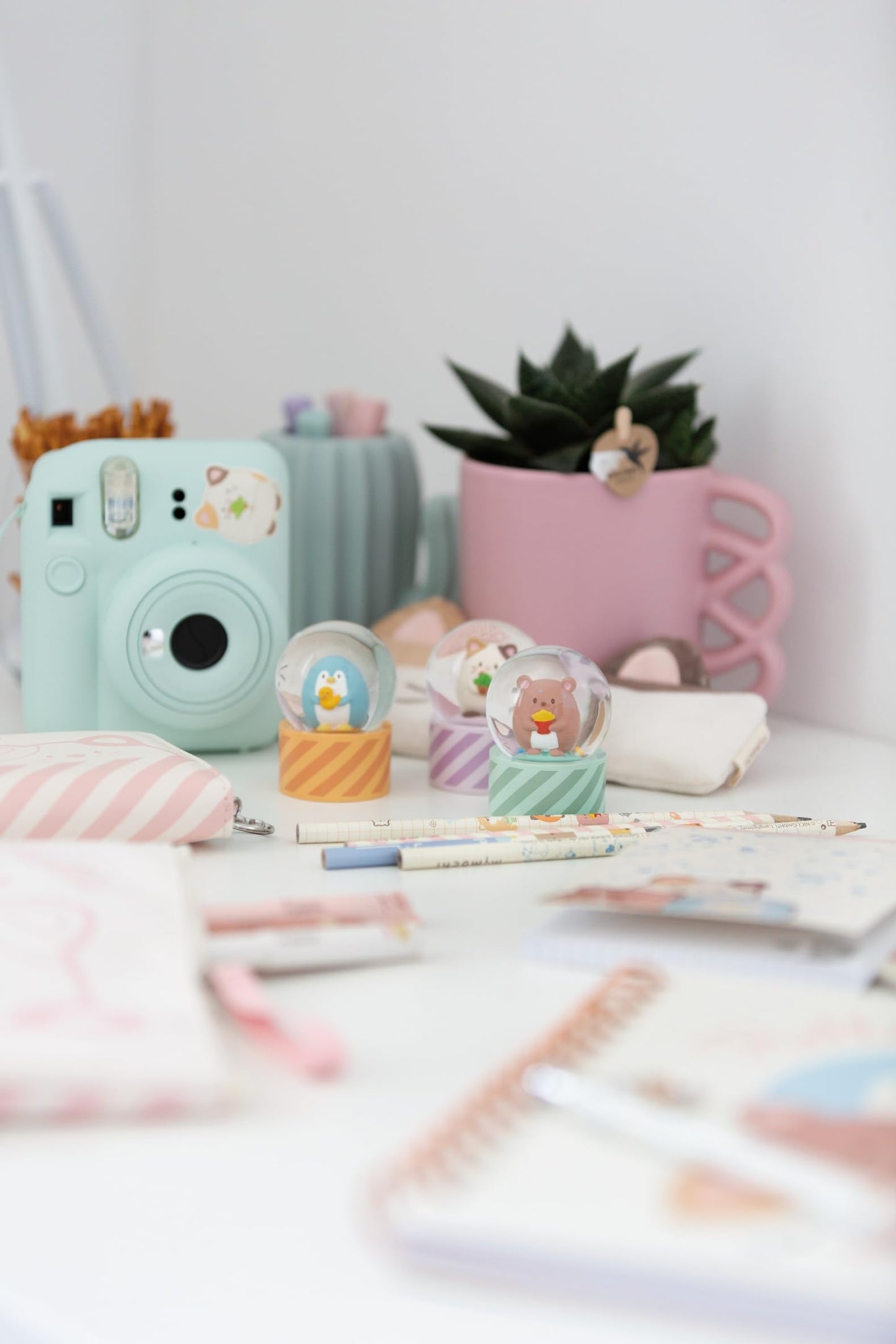 NICI 61824 Glob zăpadă Angy 6,5 cm, lila
