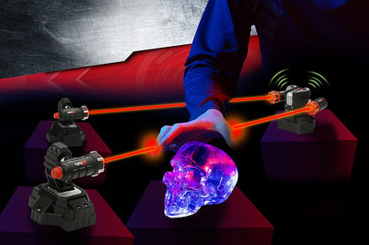 SpyX Alarm cu laser pentru copii – Protejează-te cu raze invizibile cu LED pentru misiuni de spionaj distractive – inclusiv 2 raze super luminoase și alarmă de recepție, de la 6 ani.
