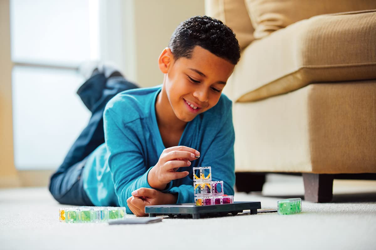 ThinkFun 76433 Joc de logică Gravity Maze Labirint cu bile captivant pentru copii de la 8 ani
