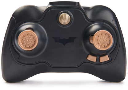 DC Comics - Batman Tumbler RC, vehicul radio controlat în designul trilogiei The Dark Knight, scală 1:15, pentru fani mari și mici de la 4 ani.