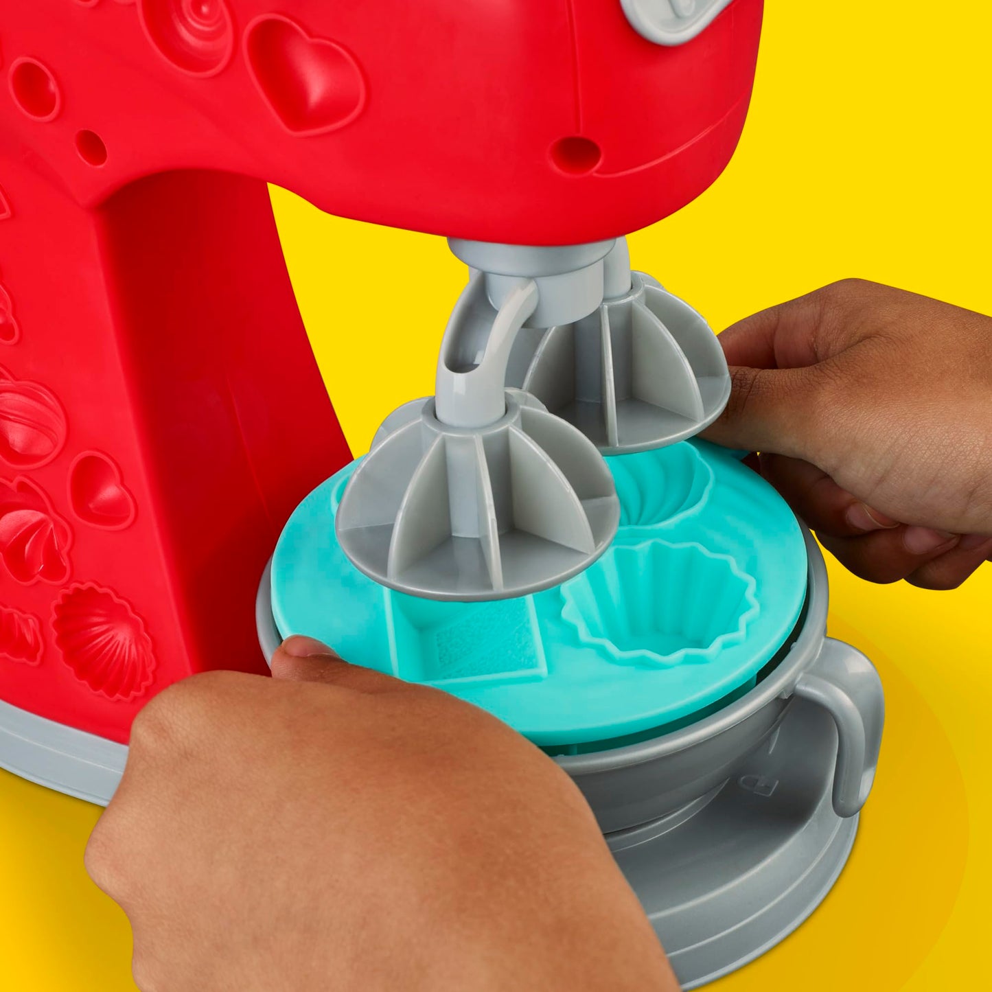 Play-Doh Super Mașină de Bucătărie cu accesorii