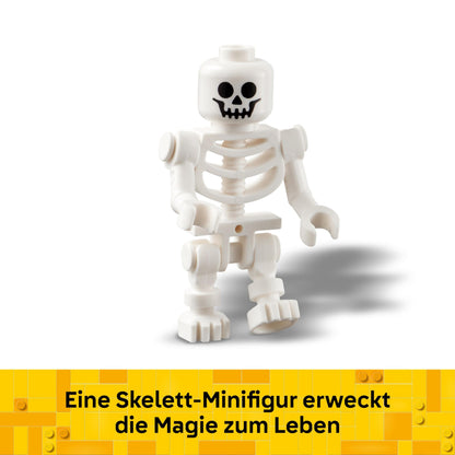LEGO 40721 Set de construcție Halloween Scheună cu 205 piese și minifigurină schelet pentru copii de la 8 ani