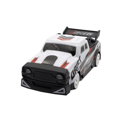 Mașină de drift și stunt cu telecomandă Silverlit 70013 - 4 viteze, 2,4 GHz, alb/negru, 24 cm