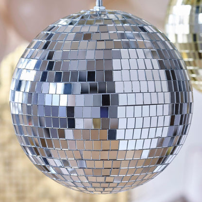 Decorațiune suspendată Ginger Ray Silver Disco Ball pentru petreceri de ziua de naștere sau Revelion, 20 cm