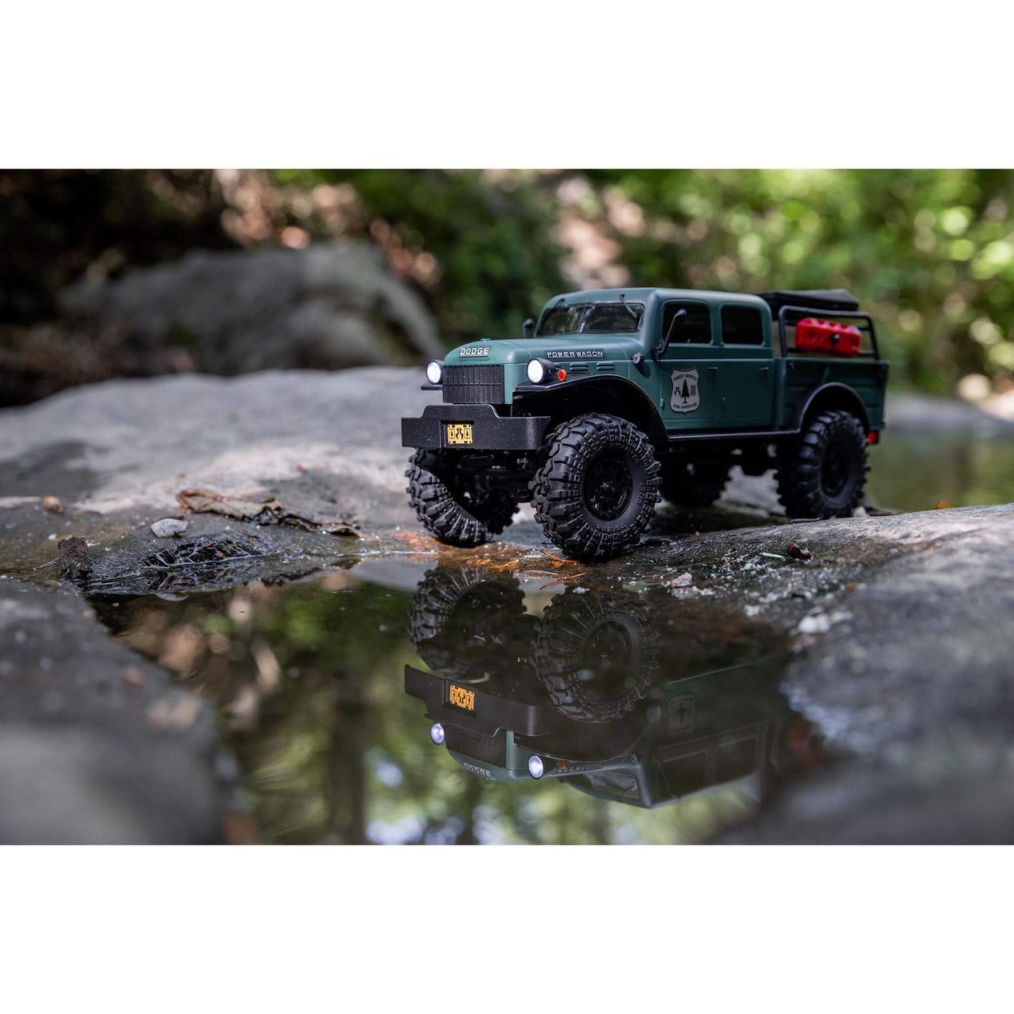 Camion RC Axial SCX24 Dodge Power Wagon 40's 4-Uși Verde 1/24 4x4 RTR AXI00007T2