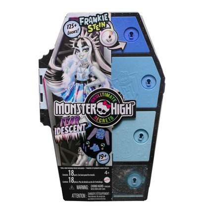 Păpușa Monster High Skulltimate Secrets Fearidescent Frankie Stein - Dulap cu peste 19 surprize, efect Color-Reveal, pentru copii de la 6 ani, HNF75