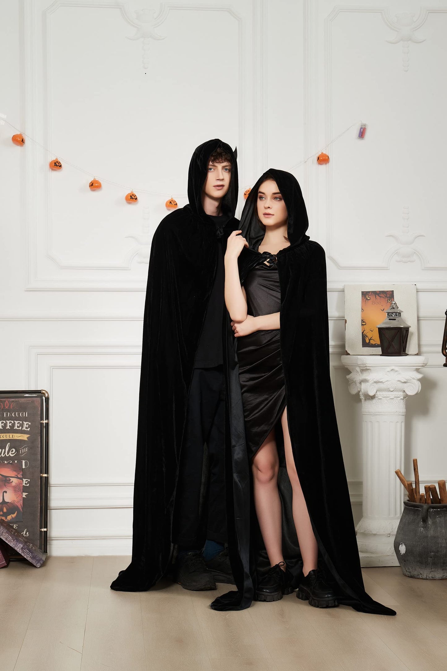 Proumhang Pelerină cu glugă catifea Halloween, negru