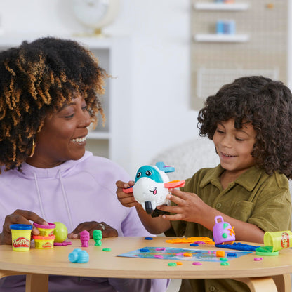 Play-Doh Flugi Set creativ avion, 2+ ani