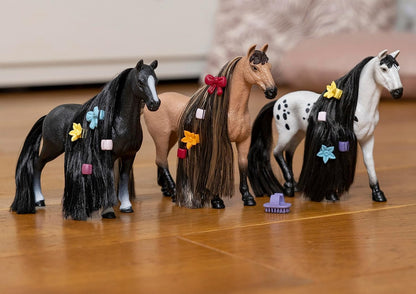 Schleich HORSE CLUB 42622 Set Stilizare Cal, 8 piese, 4+ ani