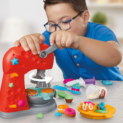 Play-Doh Super Mașină de Bucătărie cu accesorii